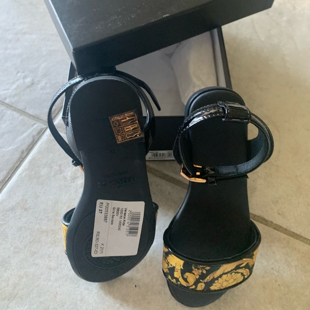 Kids slippers